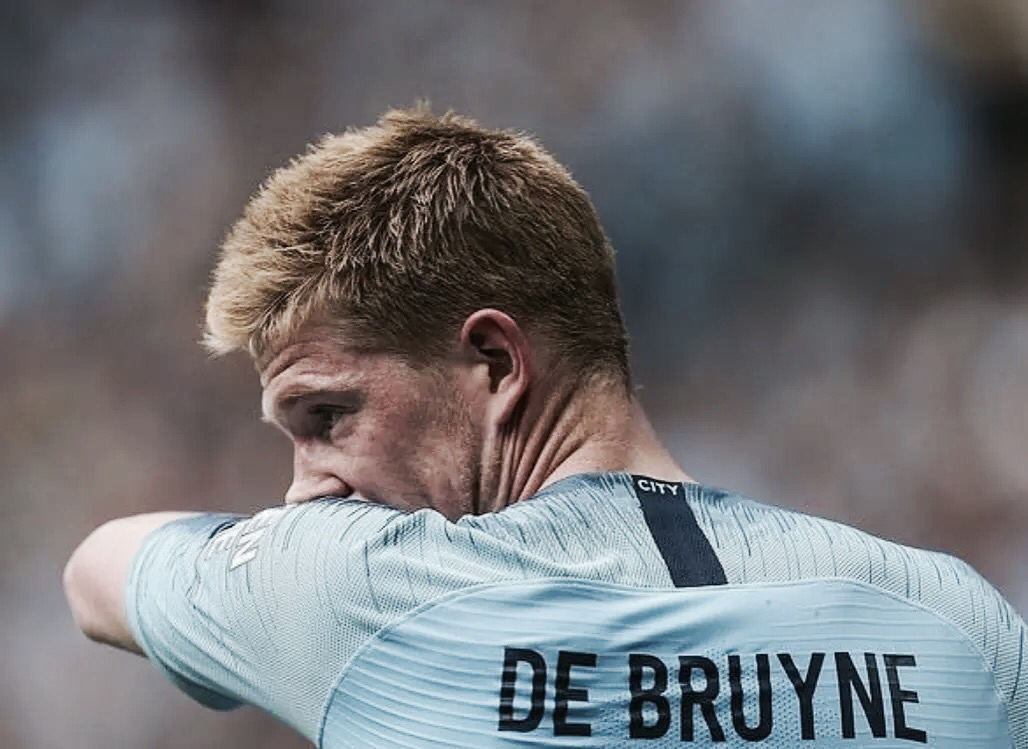 篮球湖人核心球员连续四场得分上双