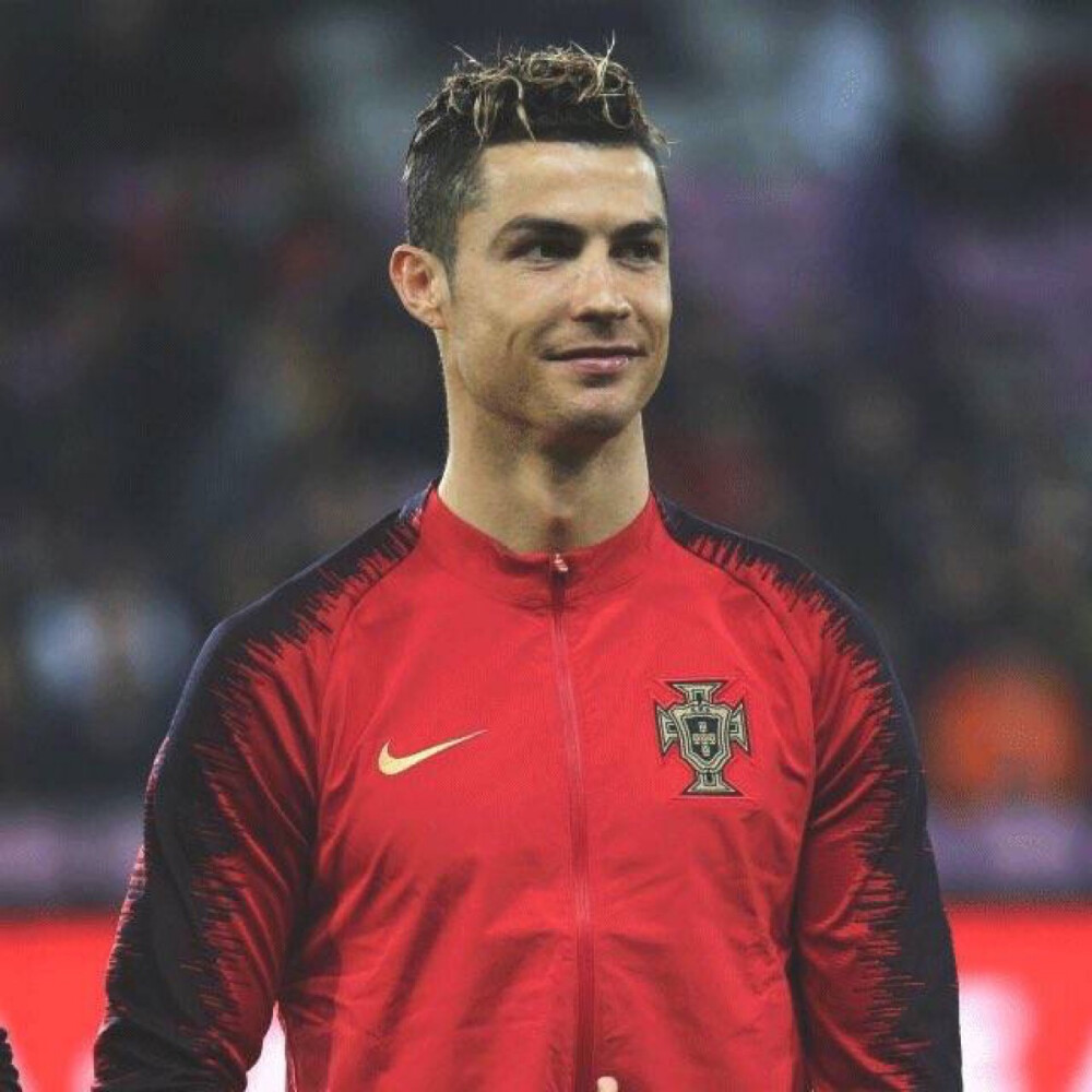 世欧预战报：奥亚萨瓦尔双响，西班牙4-0格鲁吉亚基本锁定出线（西班牙4-0格鲁吉亚，奥亚萨瓦尔双响：欧预赛出线基本到手）