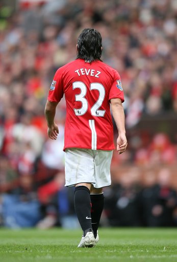 上轮下蛋导致丢球！官方：大阪钢巴门将一森纯拇指骨折