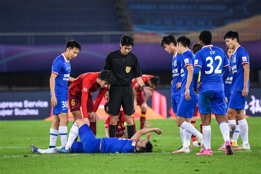 达尼洛：我父亲因姑姑去世没来看比赛，我想把胜利献给全家人（达尼洛：父亲因姑姑离世未到现场，这场胜利献给全家人）