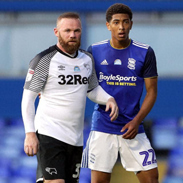 本泽马队报长篇专访：“谁能拒绝世界杯呢？”（队报深度专访本泽马：谁会拒绝世界杯？）