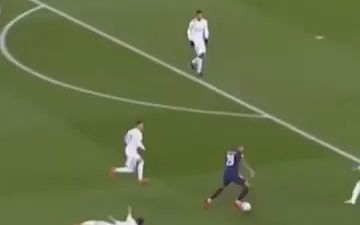 踢球者：拜仁正密切关注格里马尔多，希望其替代格雷罗（踢球者：拜仁锁定格里马尔多，计划让其接班格雷罗）